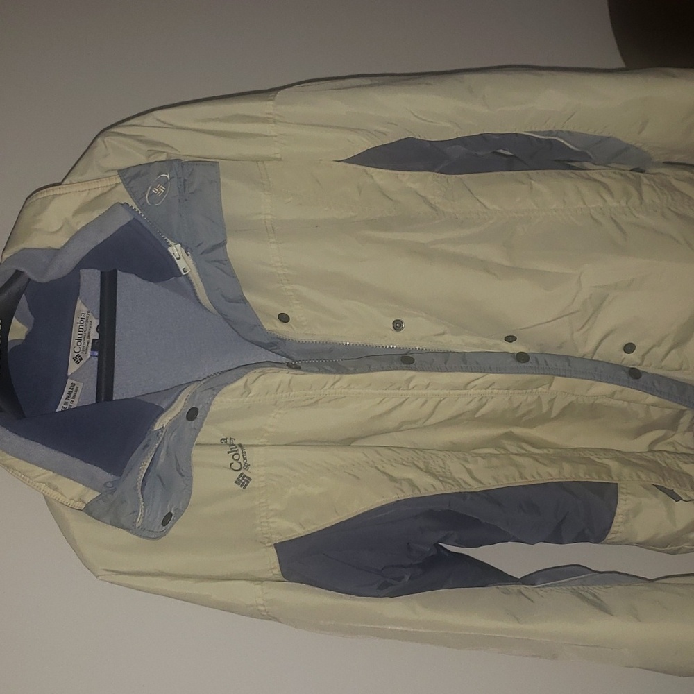 GUC Columbia cared for womens winter jacket zip out liner very warm! Size xl